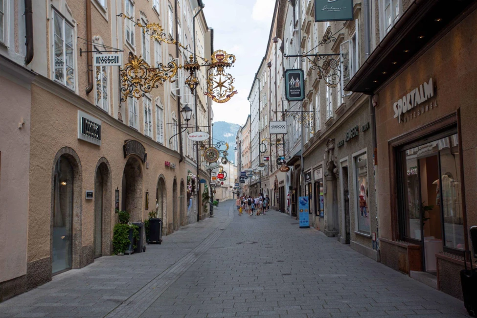 Main shopping street