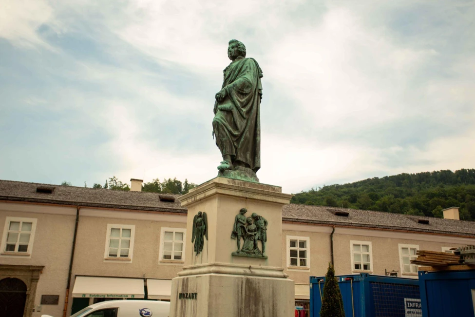 Mozartplatz